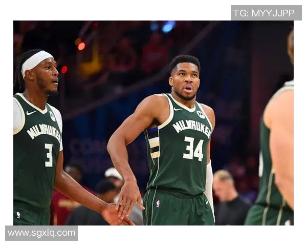 雄鹿主场击败爵士，字母哥贡献全面数据助球队取胜